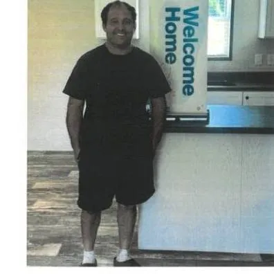 LAUREN R. welcome home image