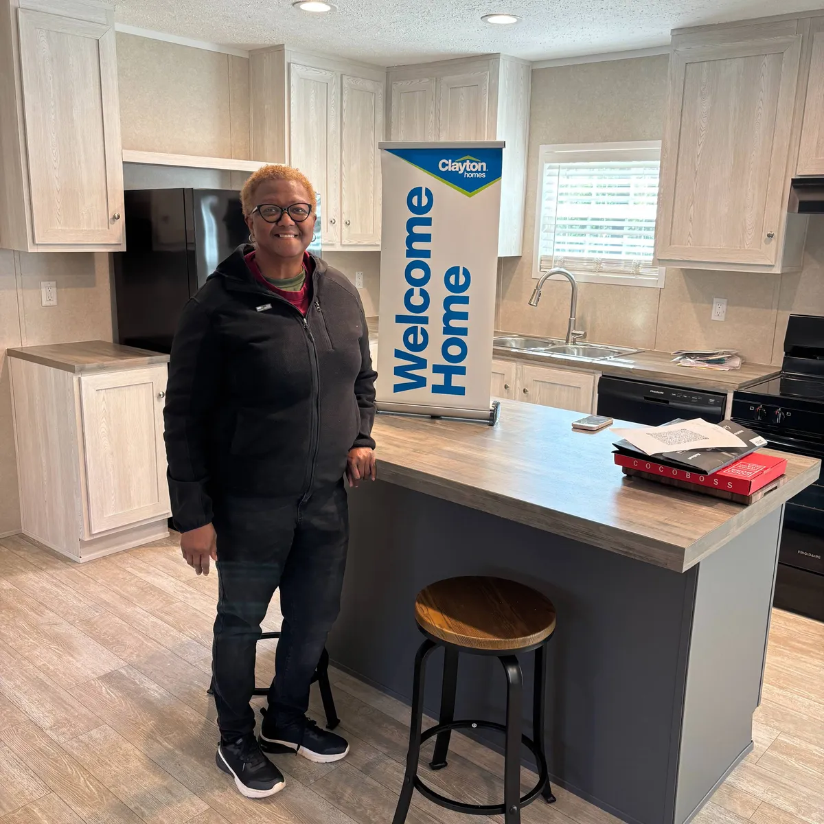 LINDA W. welcome home image