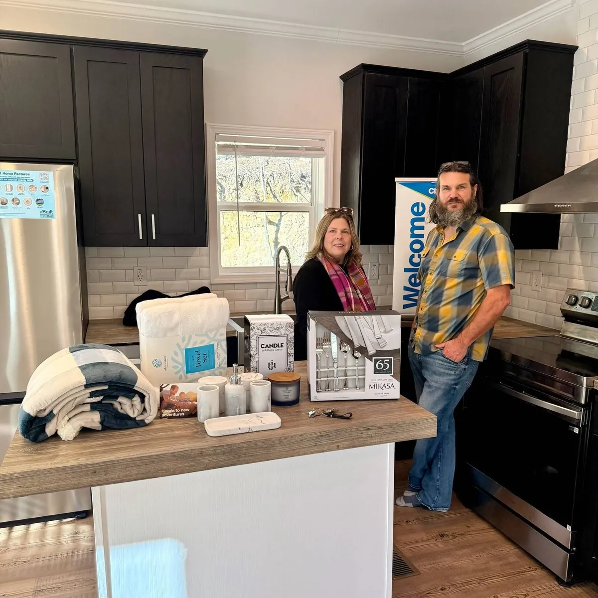 SOUTH MOUNTAIN H. welcome home image