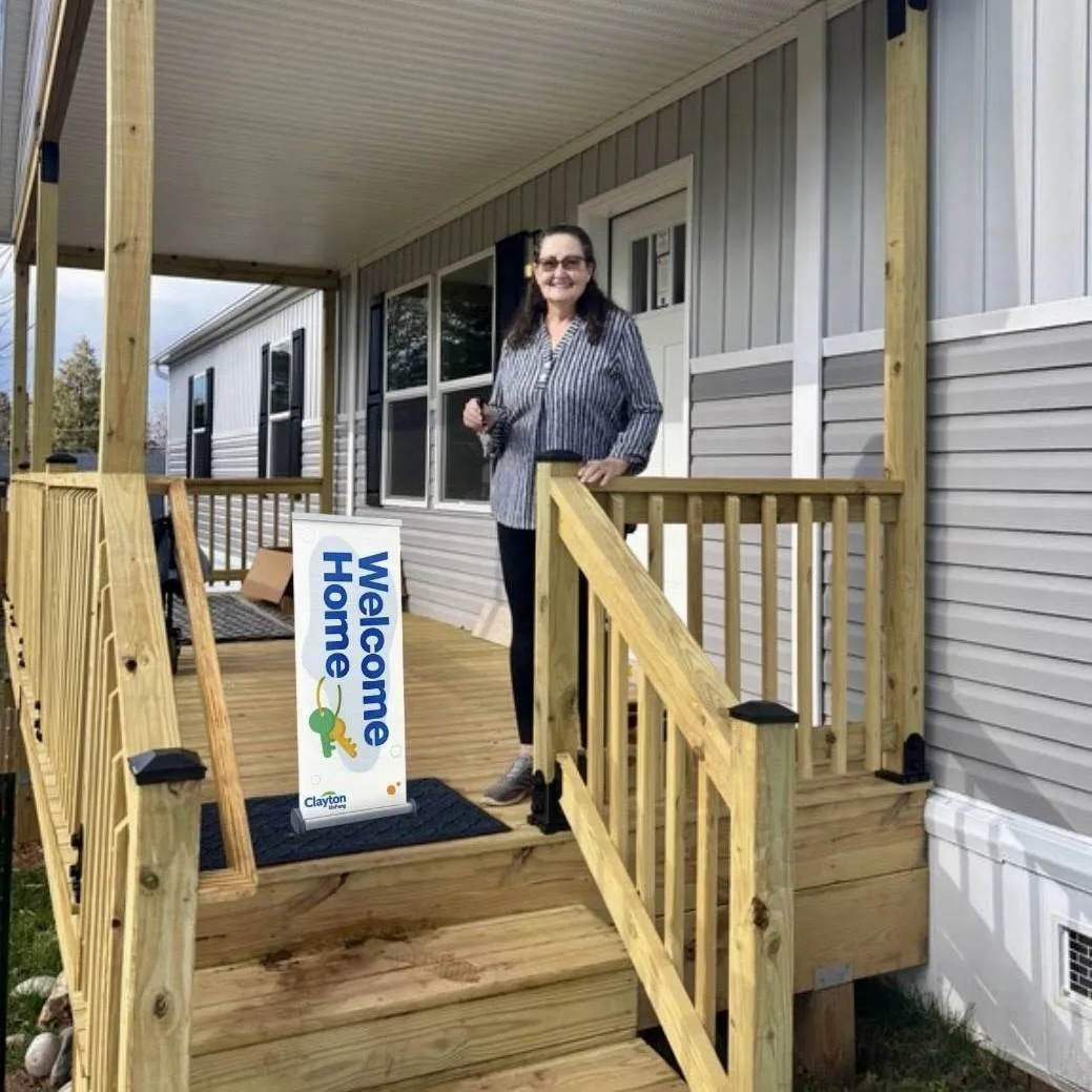 VICTORIA R. welcome home image