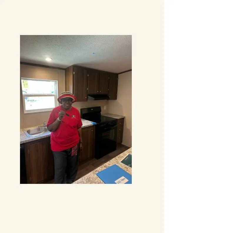 ELIZABETH E. welcome home image