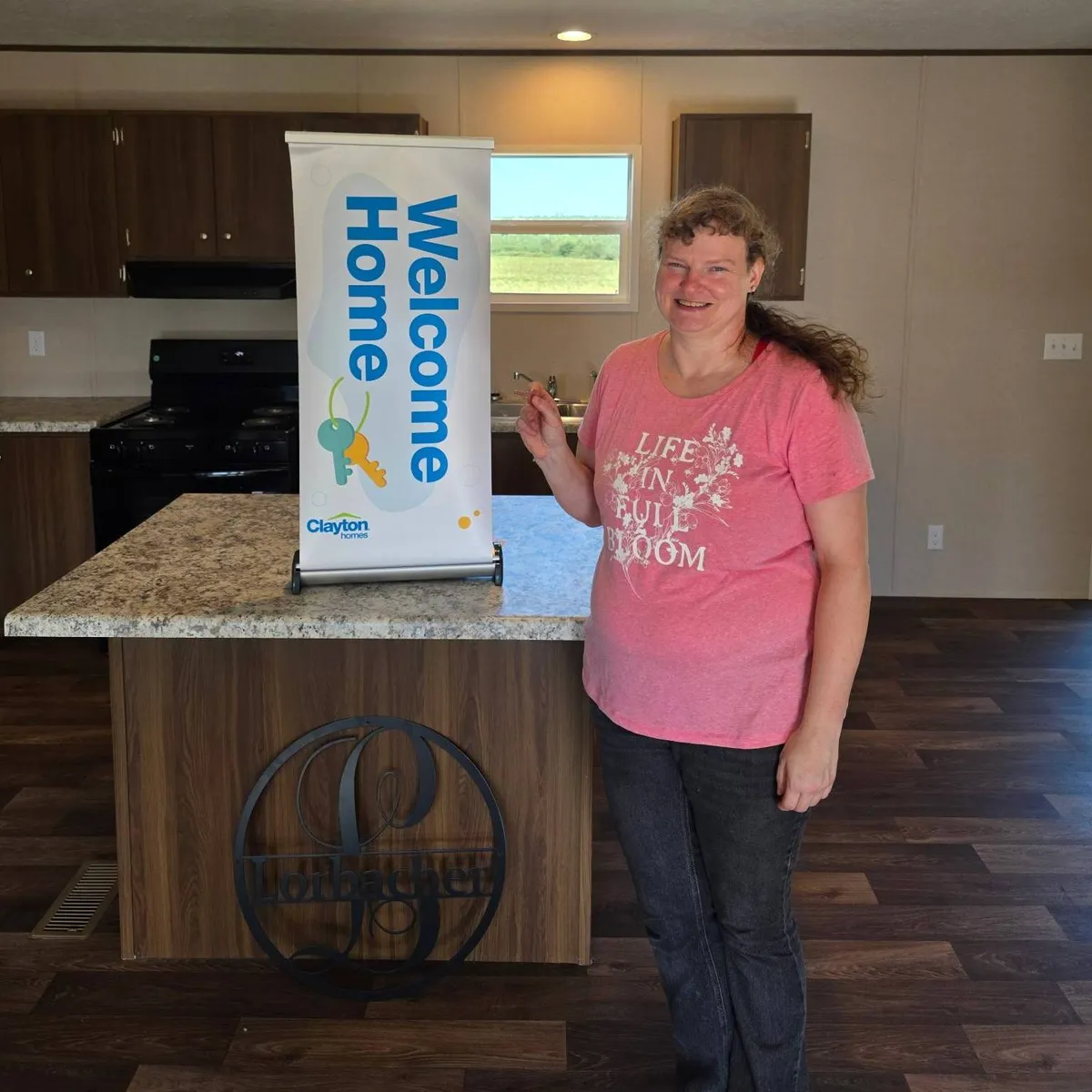 JENNIFER L. welcome home image