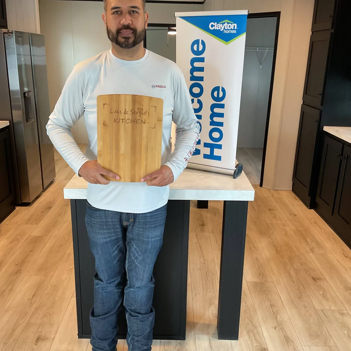 LUIS N. welcome home image