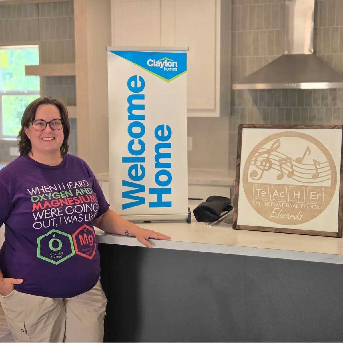 VICTORIA E. welcome home image