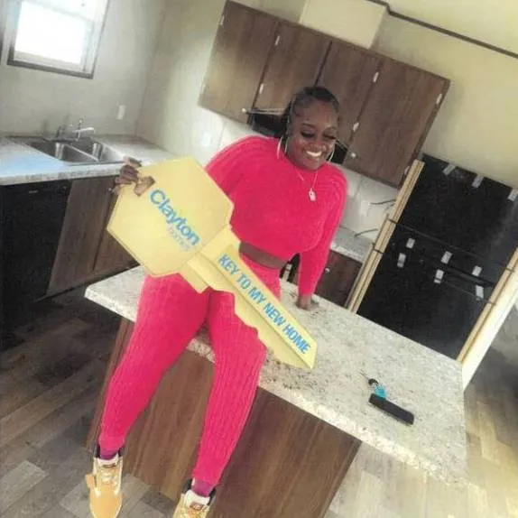 WAYNETTA D. welcome home image