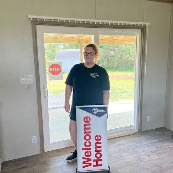ALISHA C. welcome home image