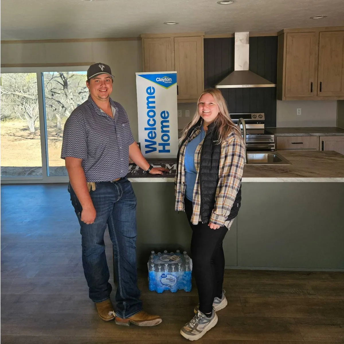 KRISTEN G. welcome home image