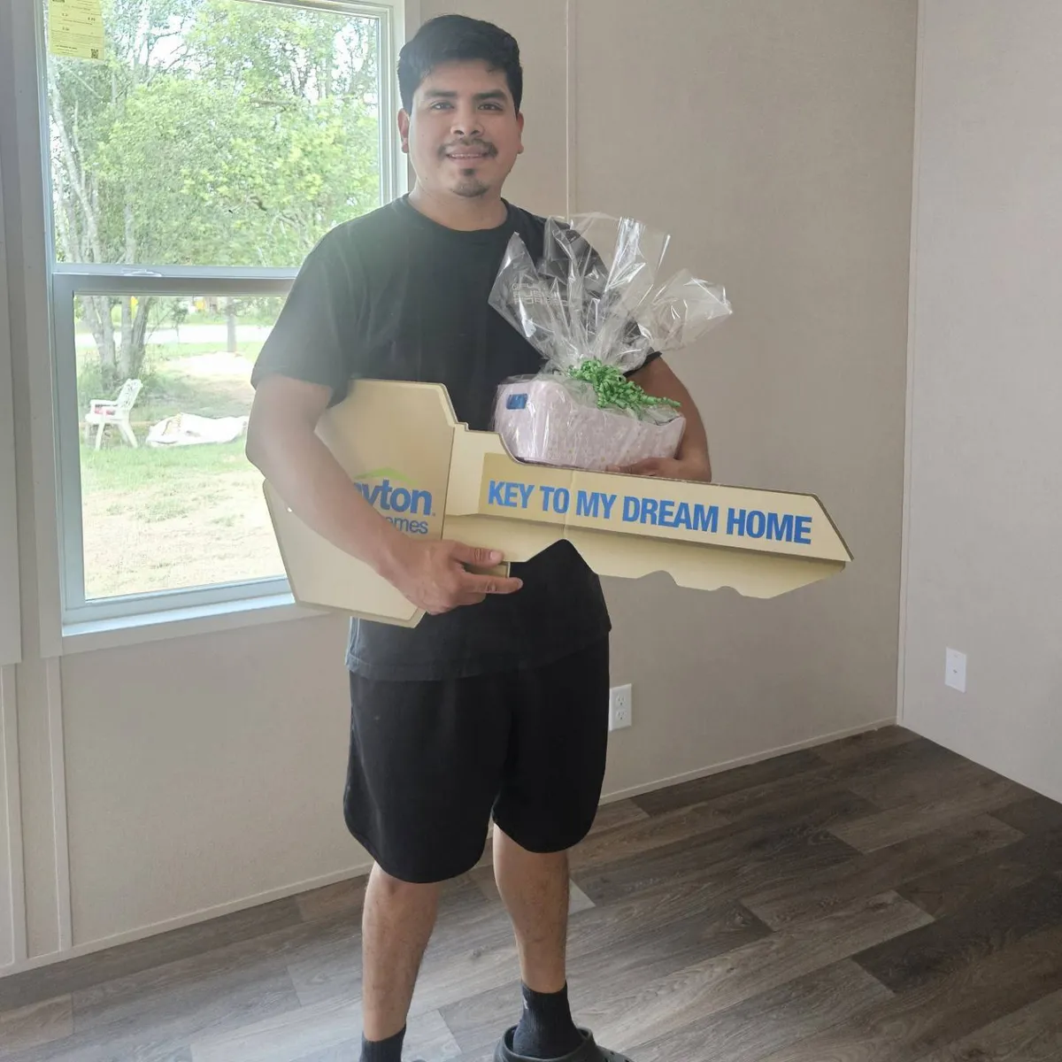DANIEL G. welcome home image