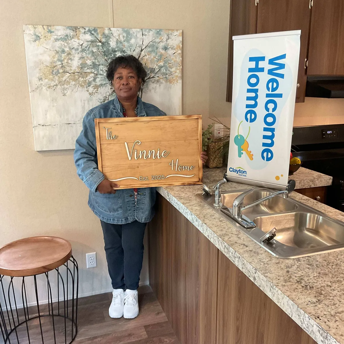 Helen M V. welcome home image