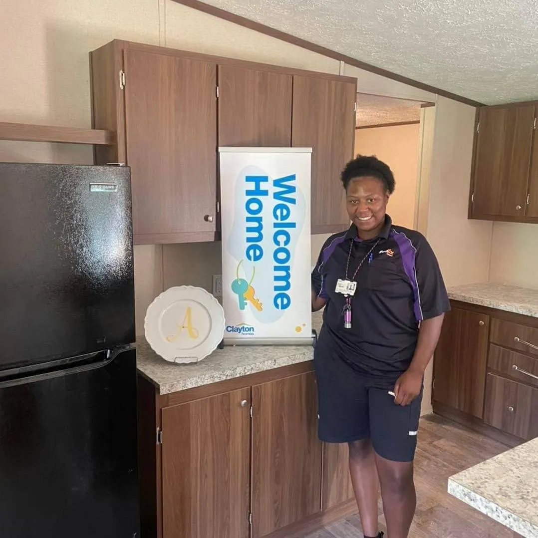 KEYONNA K. welcome home image
