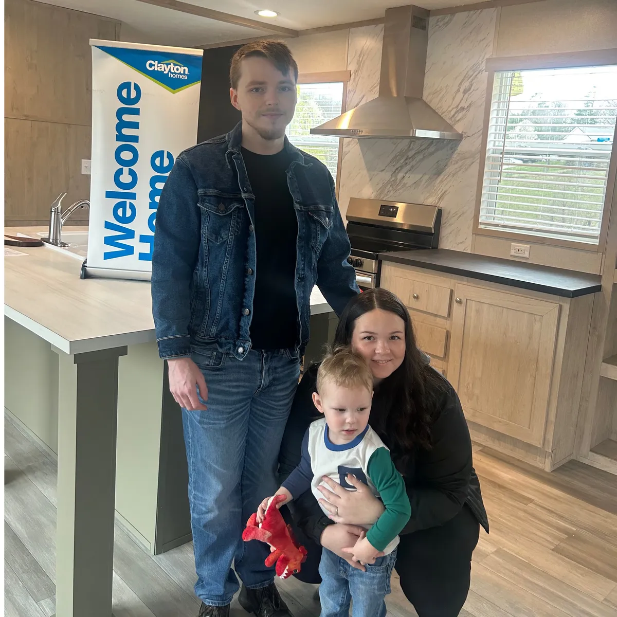 CHRISTOPHER R. welcome home image