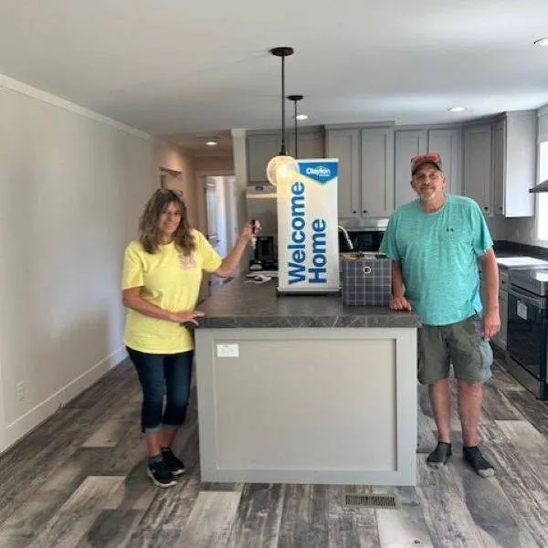 AIMEE L. welcome home image