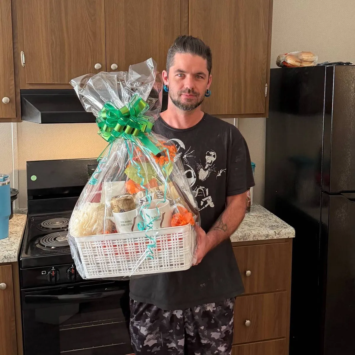 SHAWN F. welcome home image