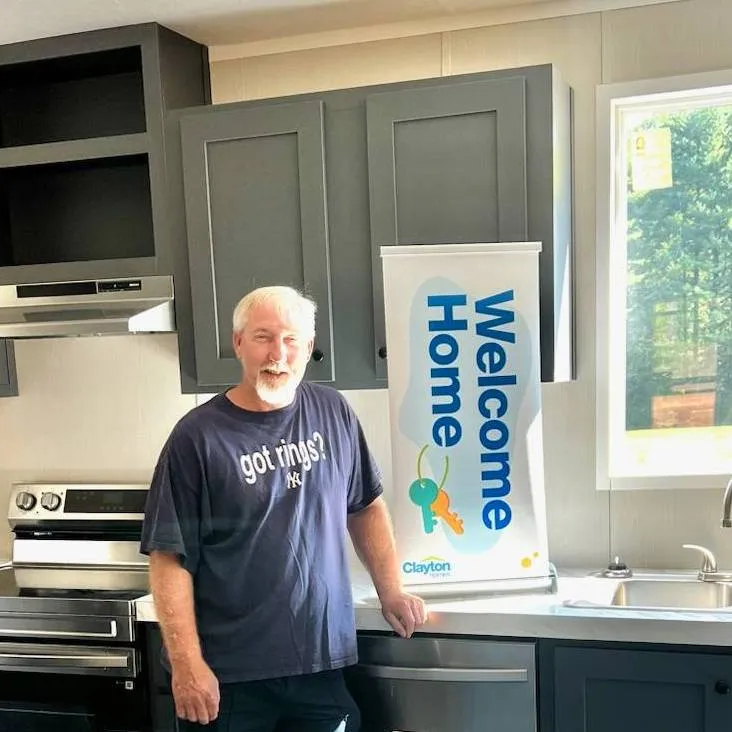 CHRISTOPHER G. welcome home image