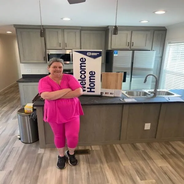 FRANKIE B. welcome home image