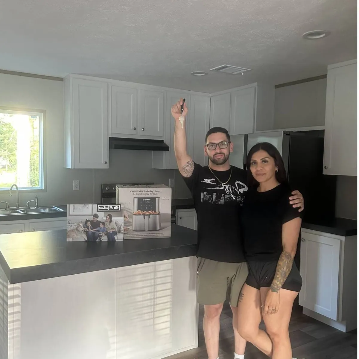 EDWIN Z. welcome home image