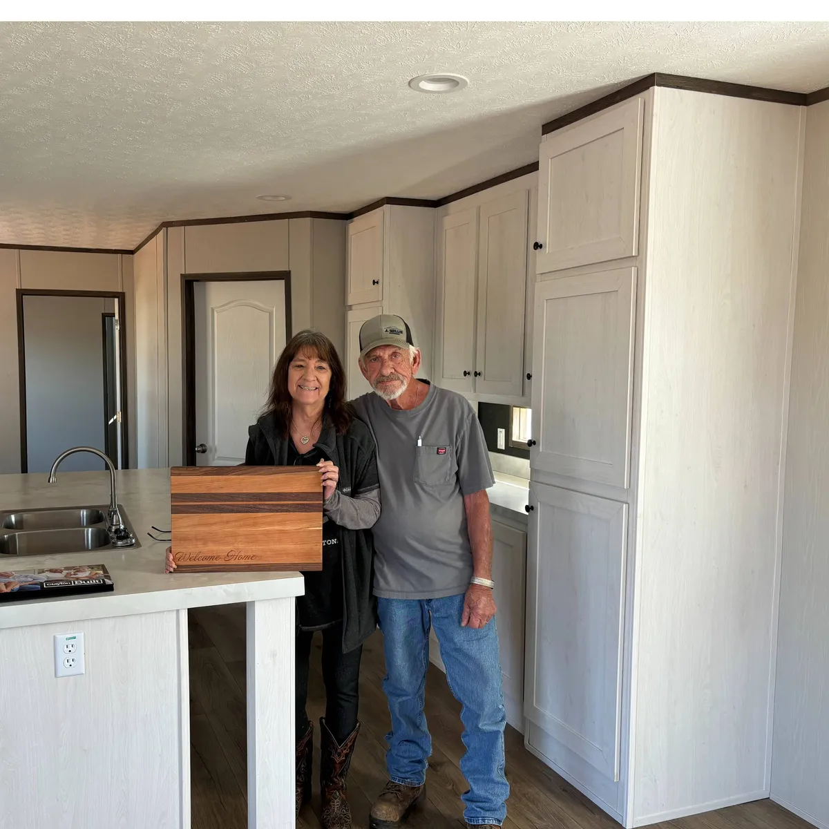 LUANN K. welcome home image