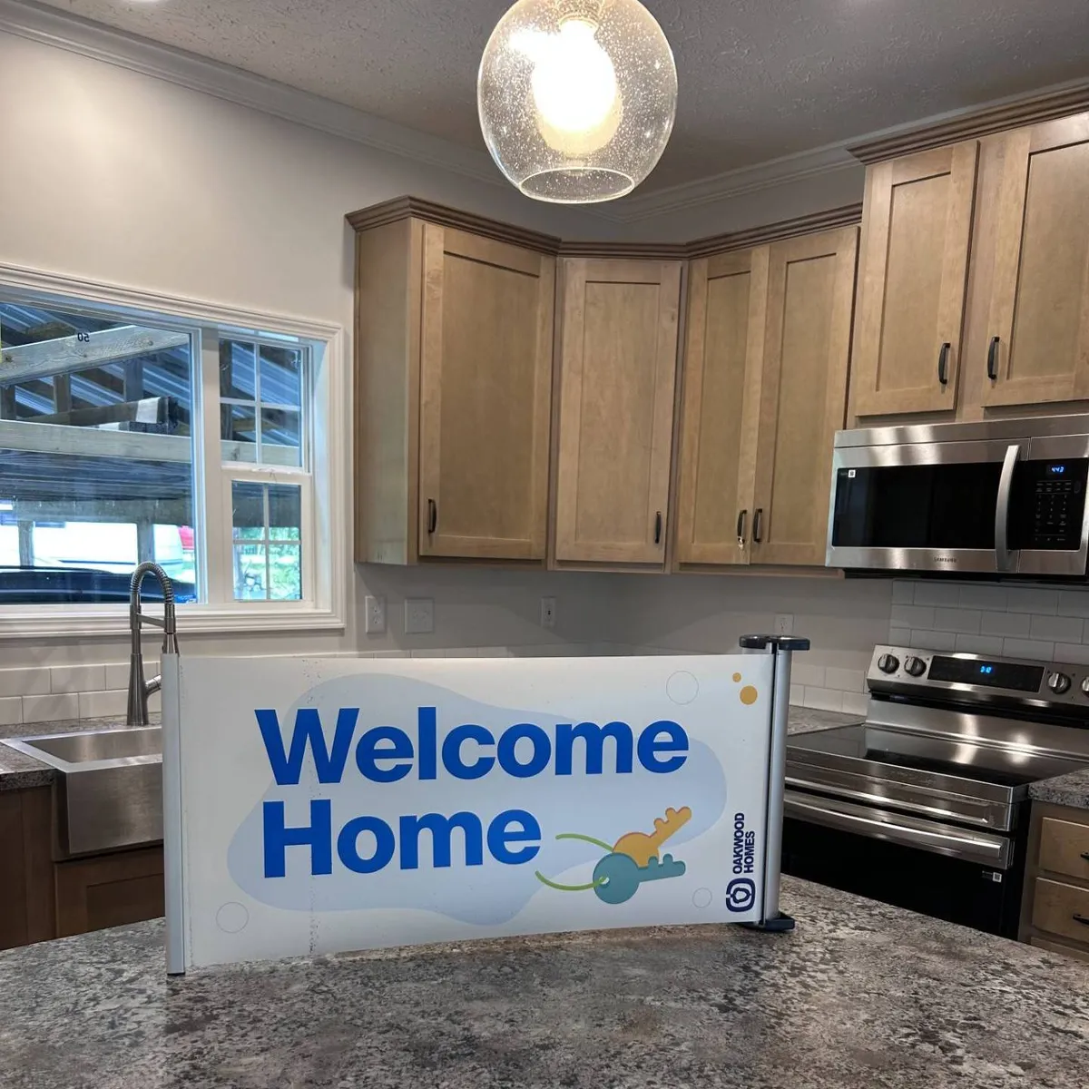 leslie L. welcome home image