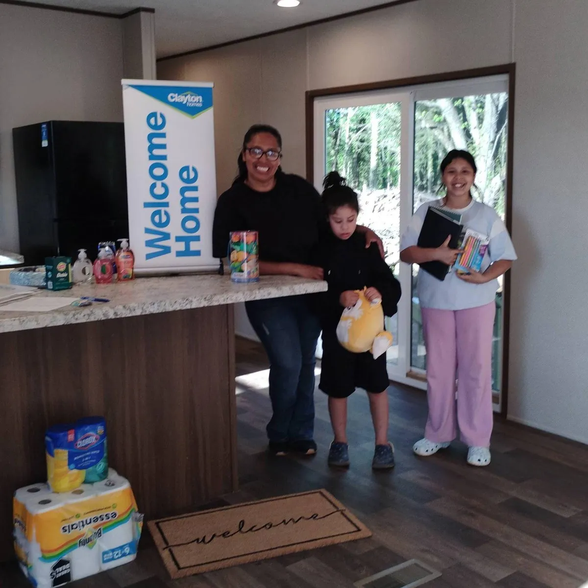 EDUAR A. welcome home image
