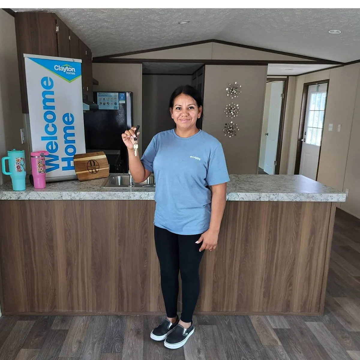 Elizabeth R. welcome home image