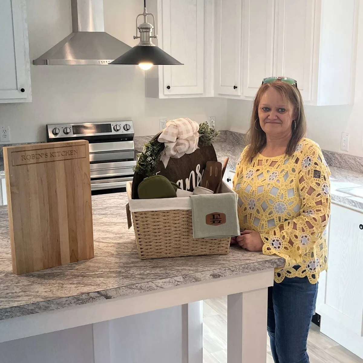 ROBIN E. welcome home image