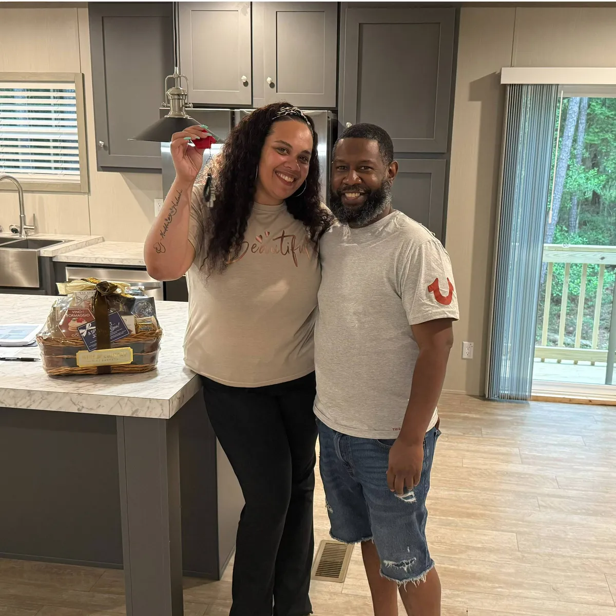 COURTNEY G. welcome home image