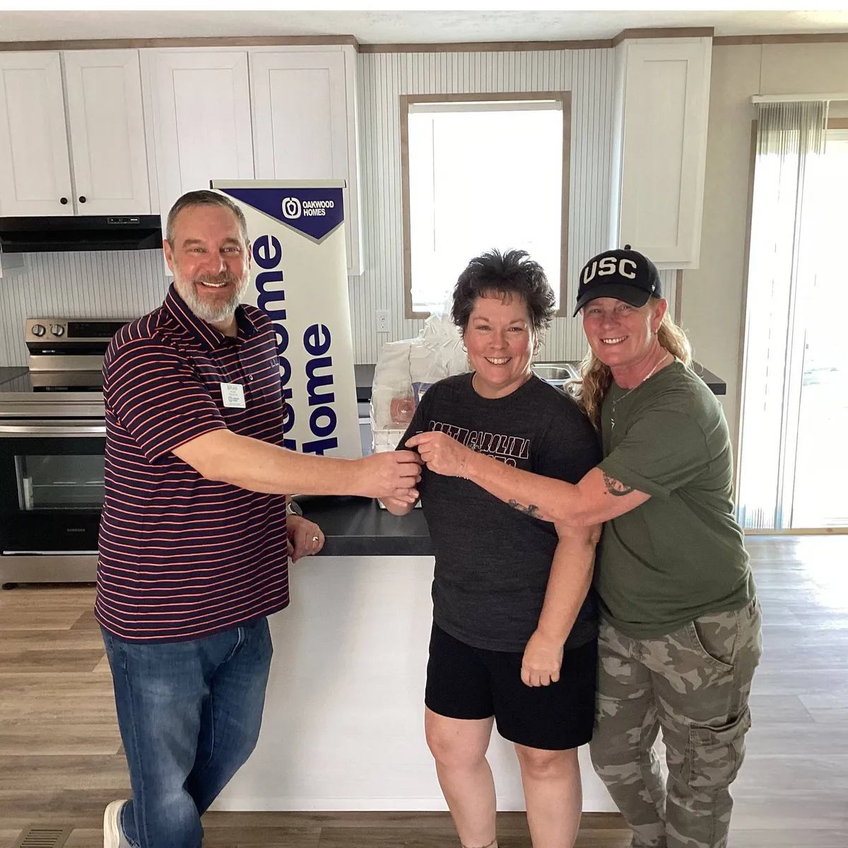 TRACY E. welcome home image