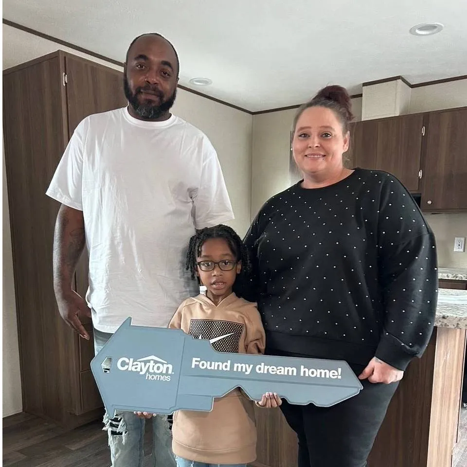 CANDACE B. welcome home image