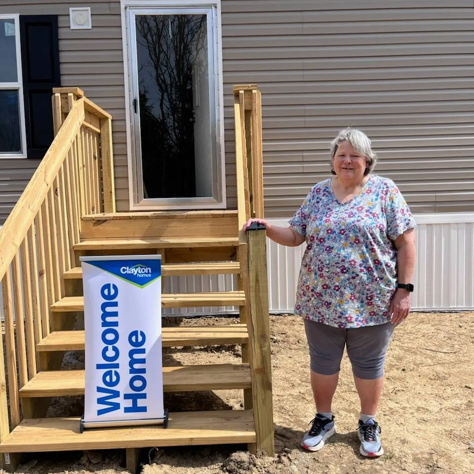 GWENDOLYN BERNICE C. welcome home image