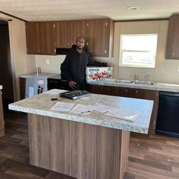 CAROLINE G. welcome home image