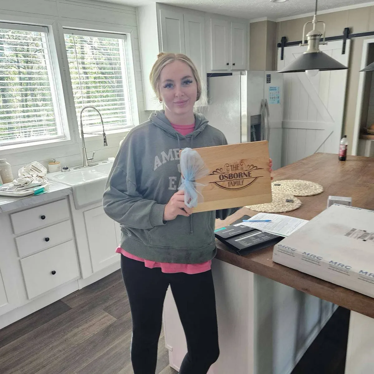MINDI O. welcome home image