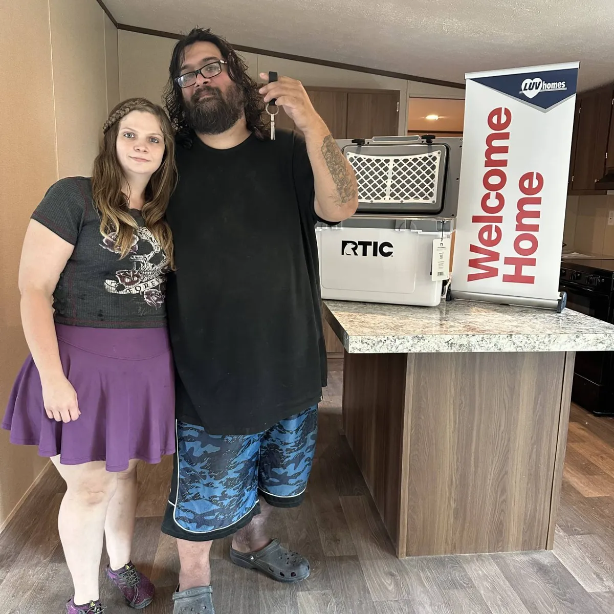 CHRISTIAN D. welcome home image