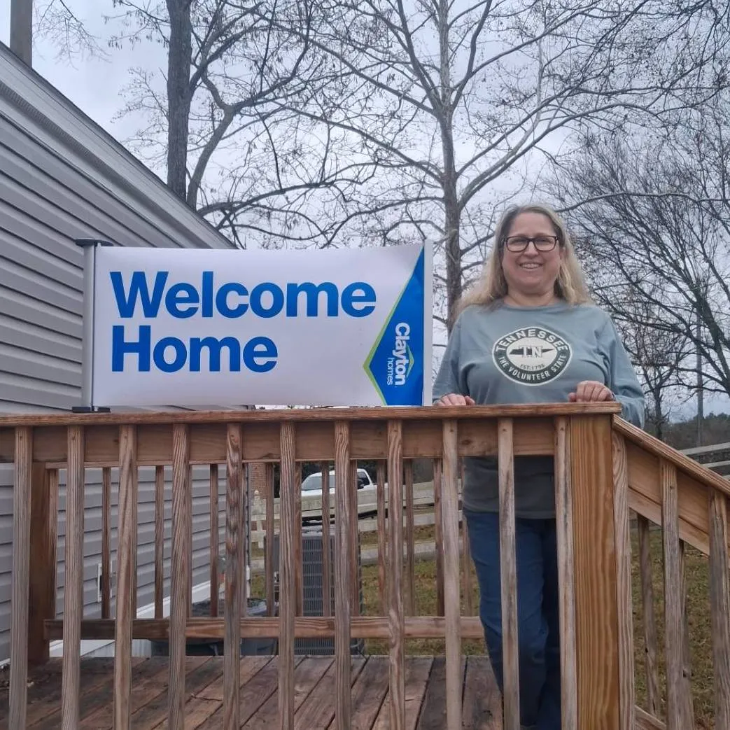 JENNIFER L. welcome home image