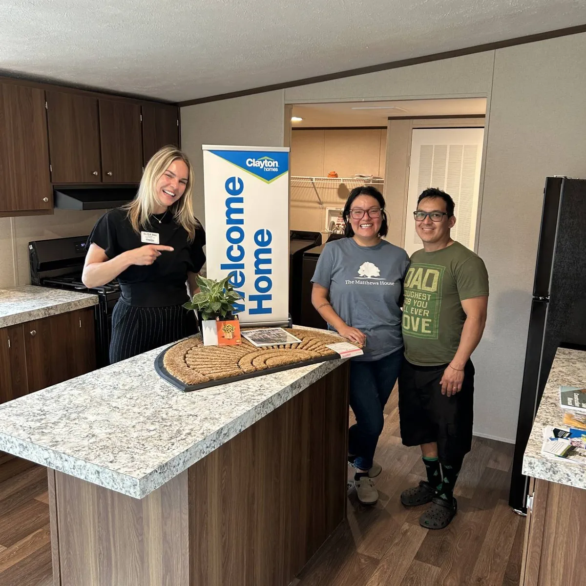 MARIANA R. welcome home image