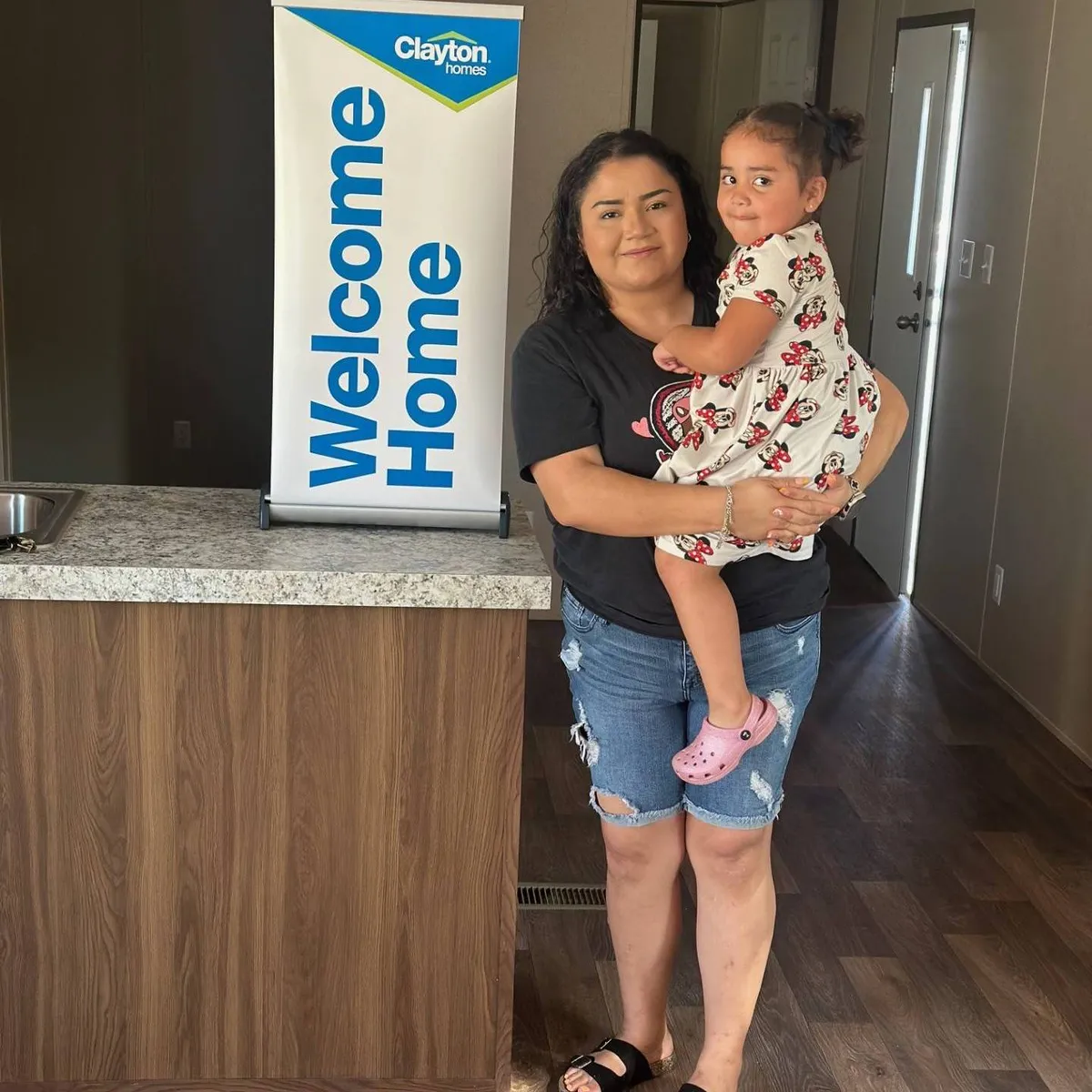 ELIZABETH F. welcome home image