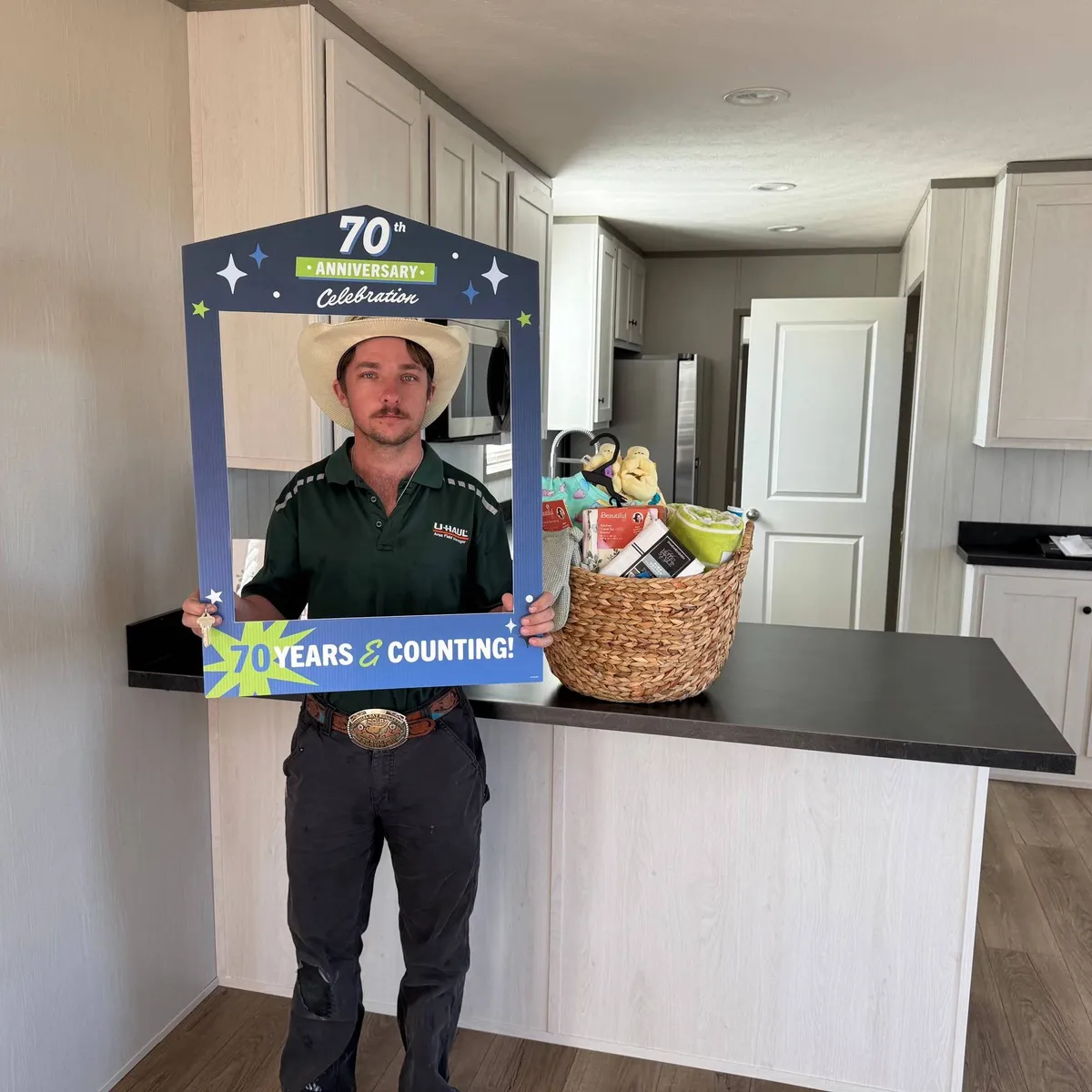 JUSTIN N. welcome home image