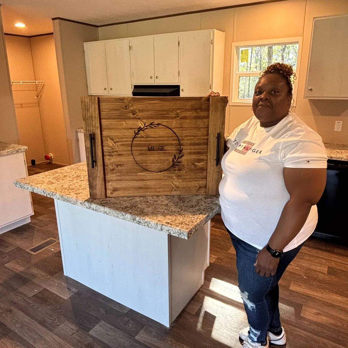 EDNA M. welcome home image