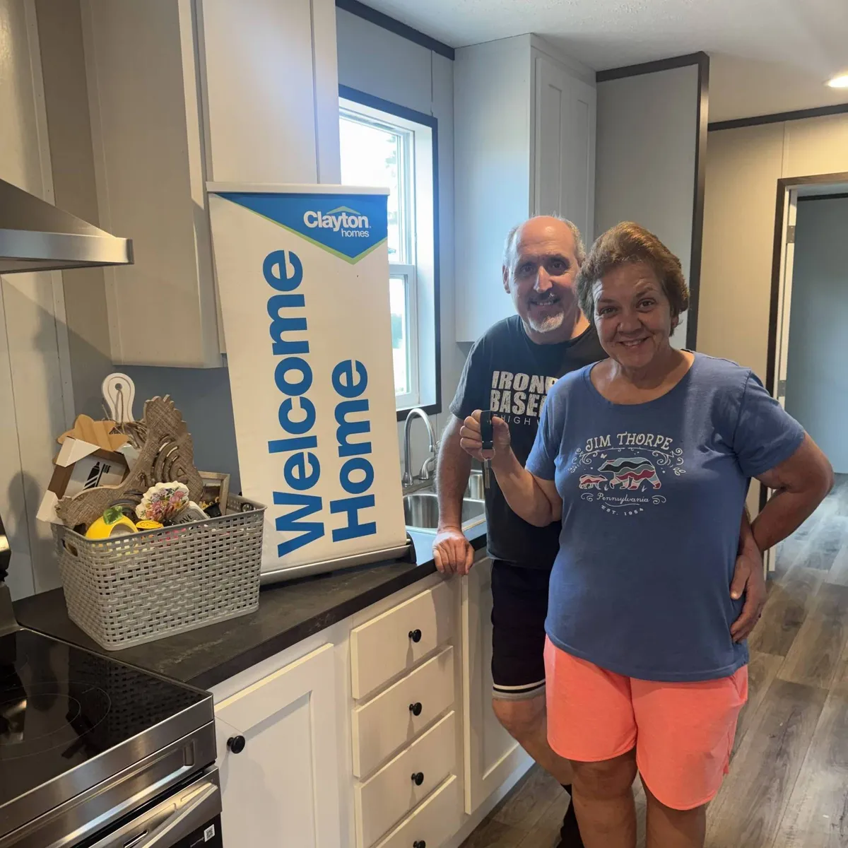 DUANE W. welcome home image