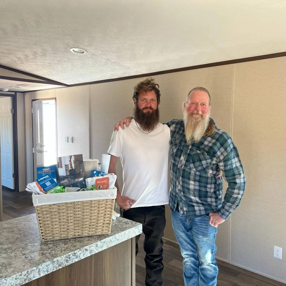 NIGEL M. welcome home image