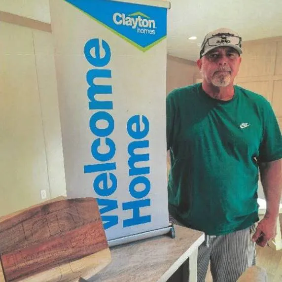 IRIS T. welcome home image