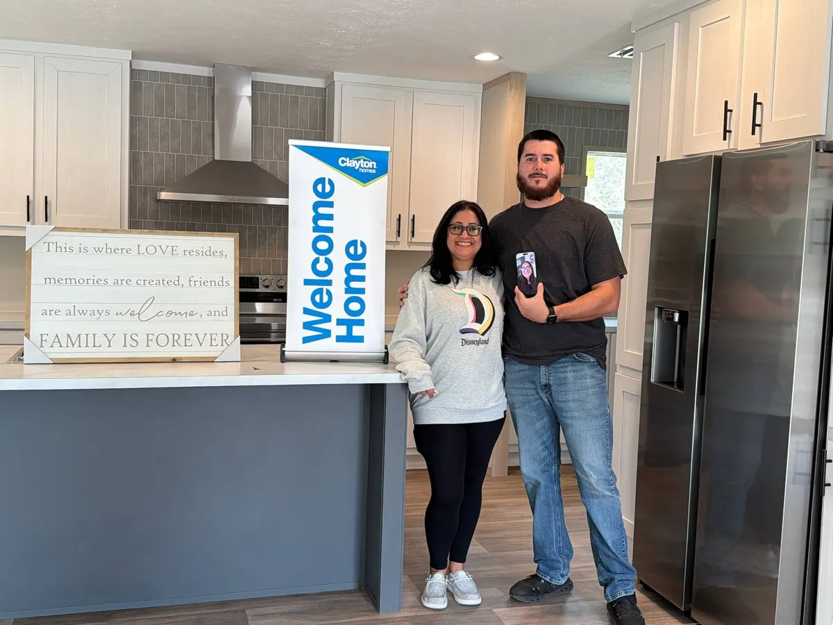 Paola R. welcome home image