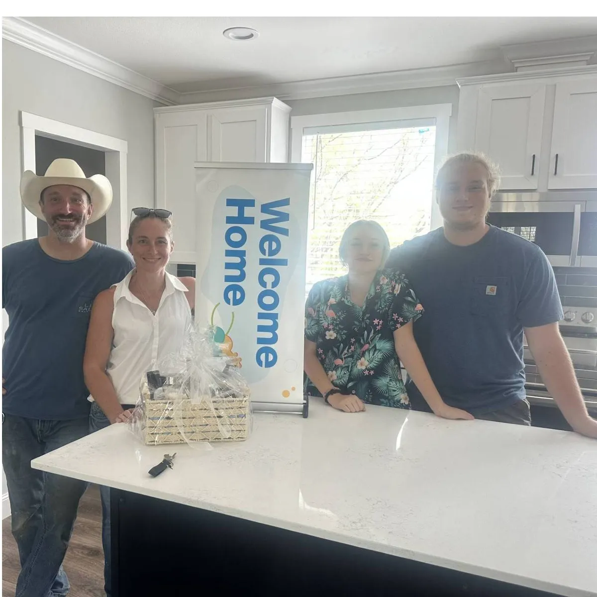 SCOTT W. welcome home image