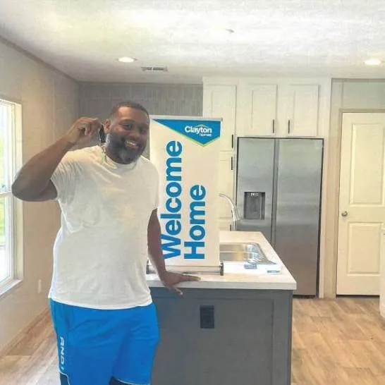 AMOS C. welcome home image