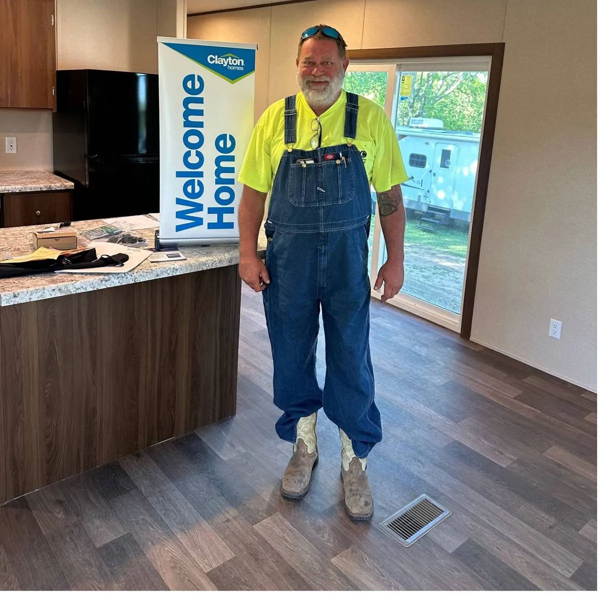 CHAS M. welcome home image