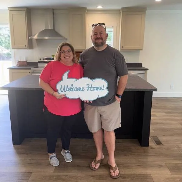 Rhonda F. welcome home image