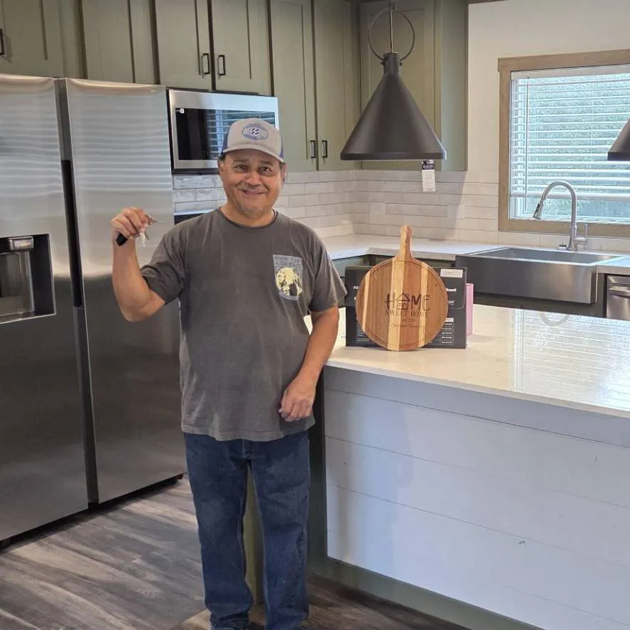 ARTURO S. welcome home image