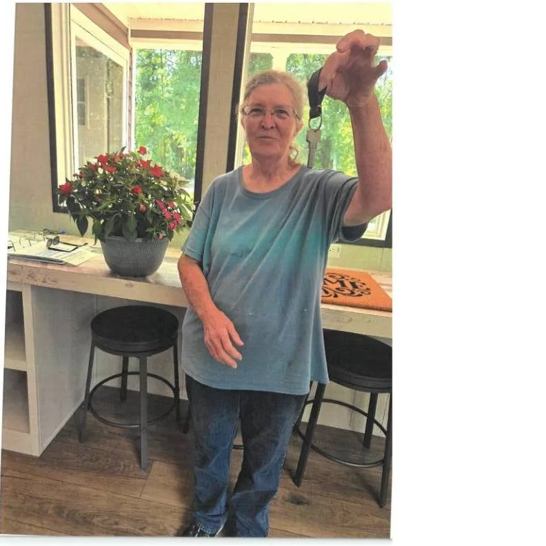 LINDA W. welcome home image