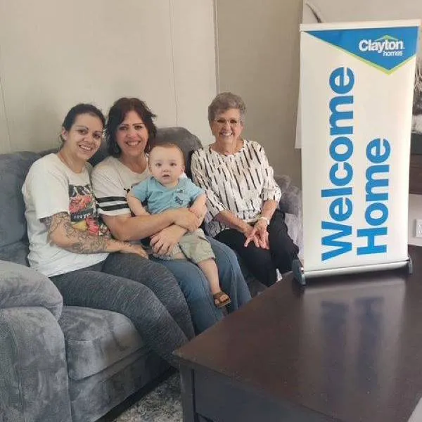 GLENDA D. welcome home image