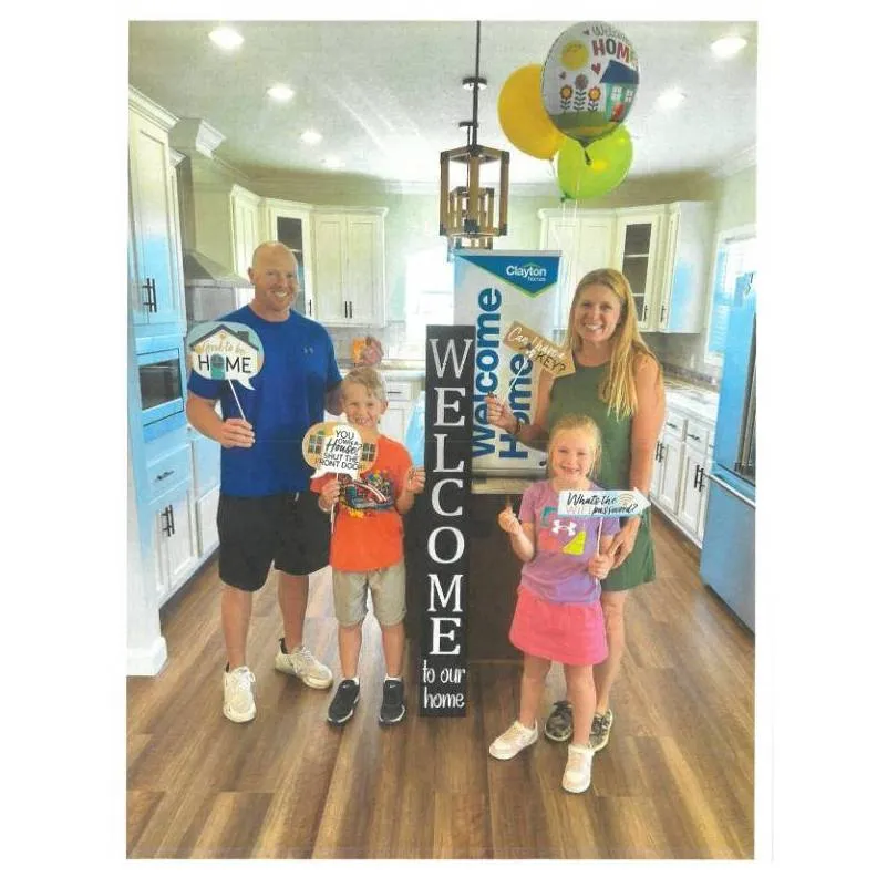 Lindsay M. welcome home image