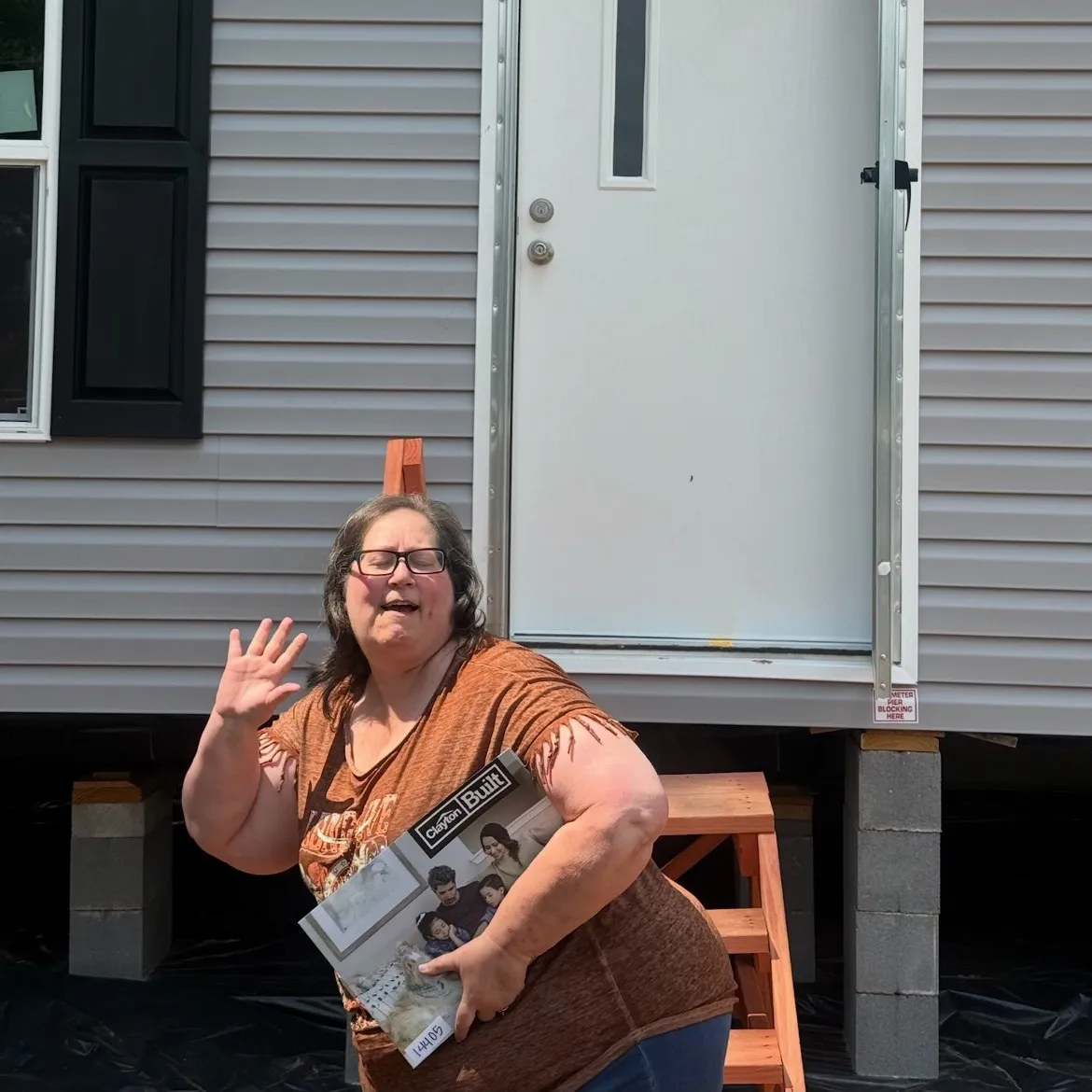 VICTORIA W. welcome home image